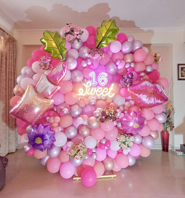 Pastel Floral Birthday Balloon Ring Decor