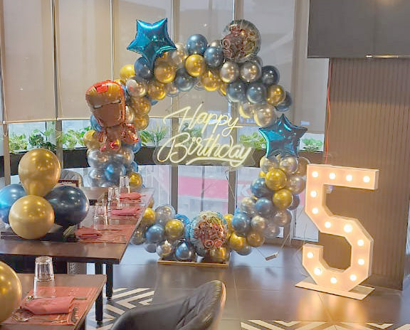 Iron Man Birthday Balloon Decoration
