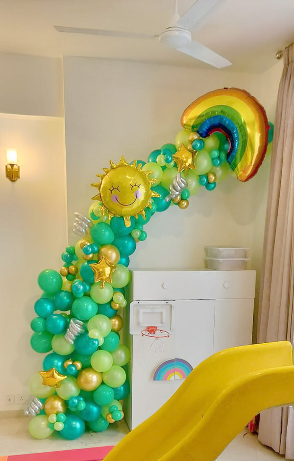 Earth Room Balloon Decoration