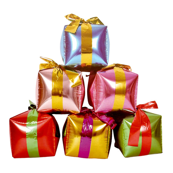 Gift Box Cube Foil Balloon for Celebration Parties shown as a product reference for birthdays and themed gatherings and a coordinated party display.