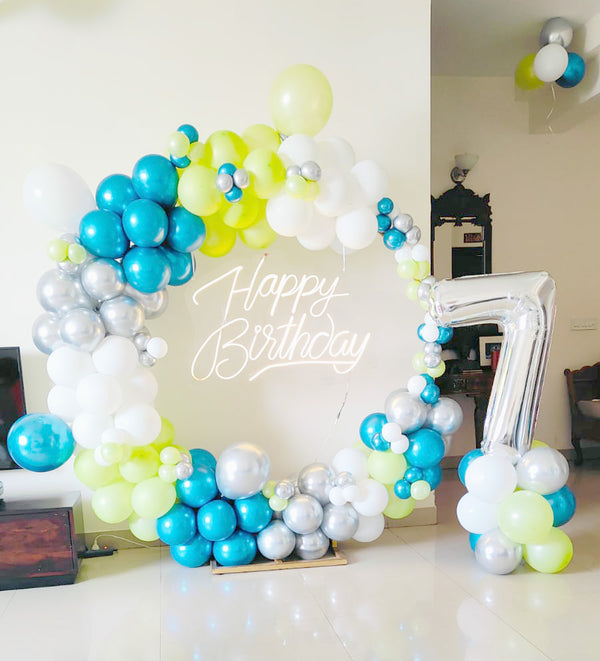 Red & Gold Birthday Balloon Ring Backdrop